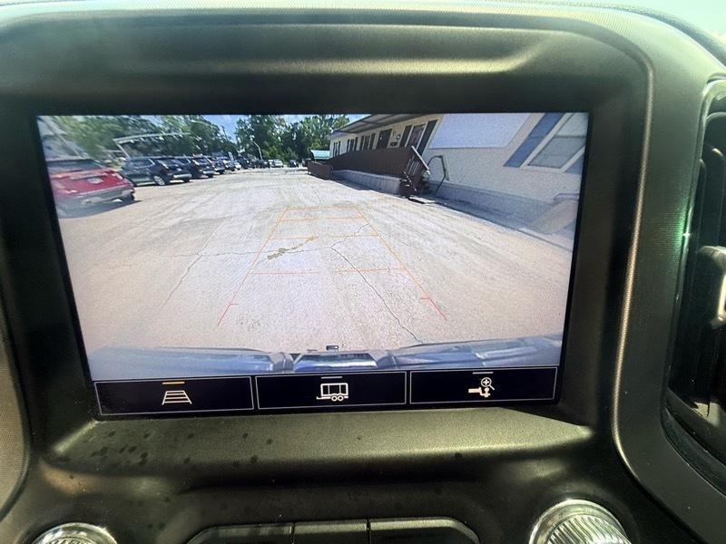 GMC Sierra 1500 Limited SLT Crew Cab Short Box 4WD 2022