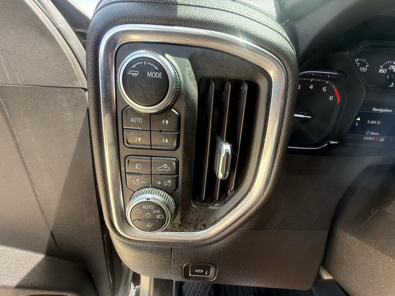 GMC Sierra 1500 Limited SLT Crew Cab Short Box 4WD 2022