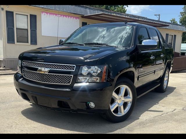 2010 Chevrolet Avalanche LT RWD