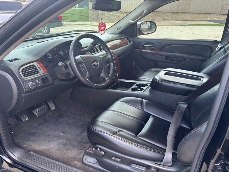 Chevrolet Avalanche LT 2WD 2010