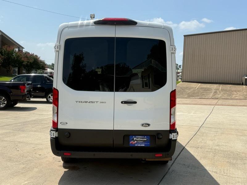 Ford Transit 350 Wagon Med. Roof XL w/Sliding Pass. 148-in. WB 2020