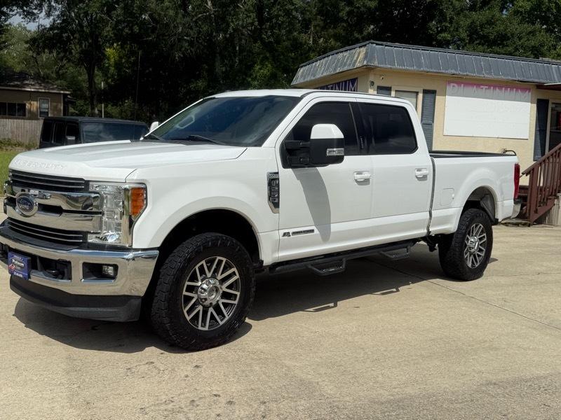Ford F-250 SD Lariat Crew Cab 4WD 2017