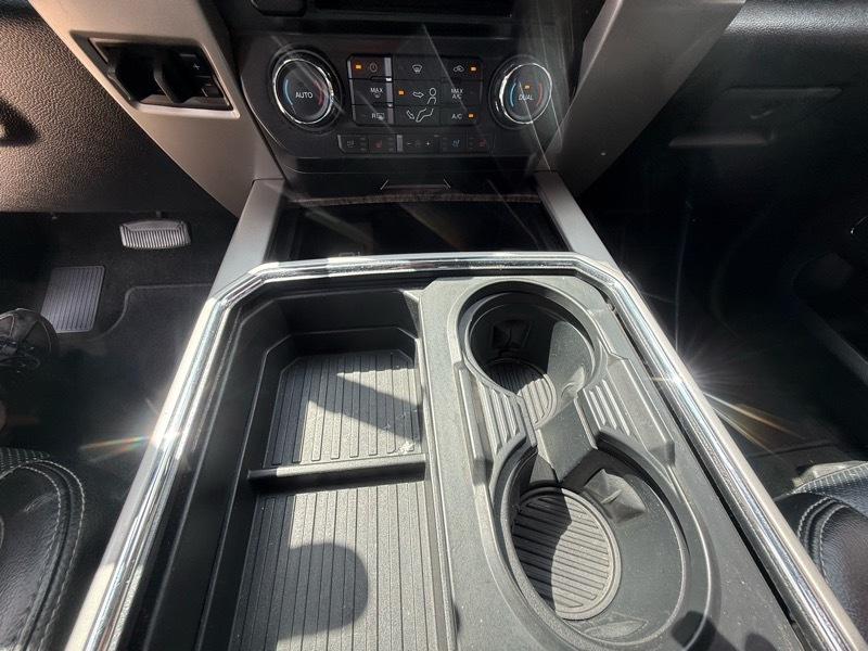 Ford F-250 SD Lariat Crew Cab 4WD 2017