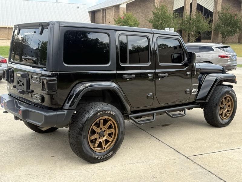Jeep Wrangler Unlimited Sahara 2019