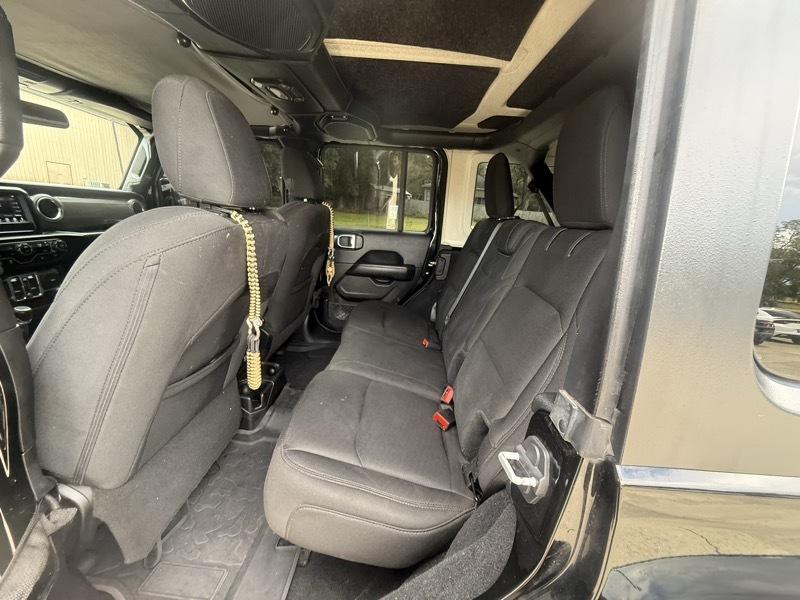 Jeep Wrangler Unlimited Sahara 2019