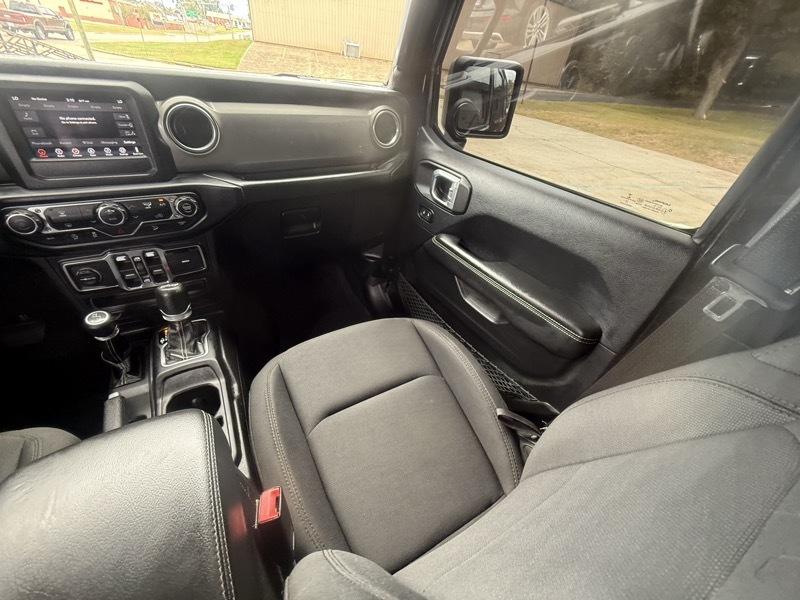Jeep Wrangler Unlimited Sahara 2019