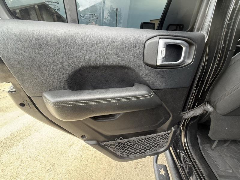 Jeep Wrangler Unlimited Sahara 2019