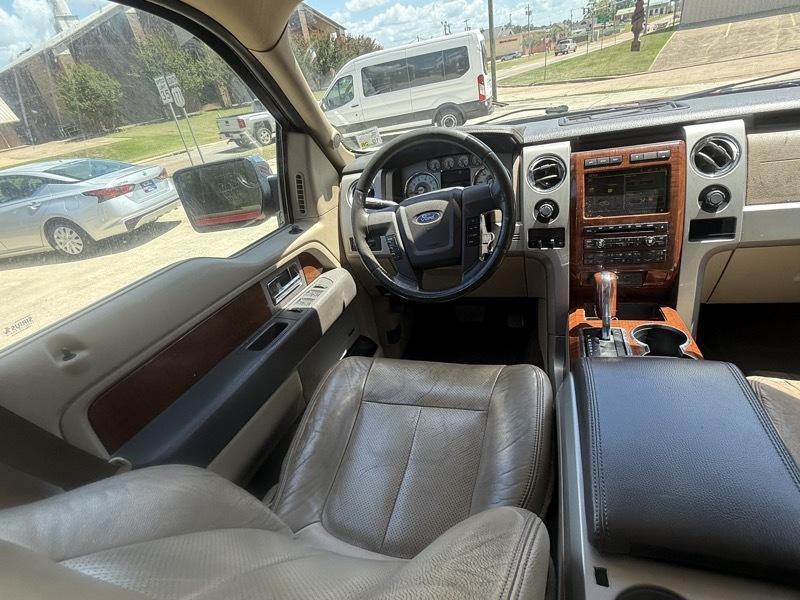 Ford F-150 4WD SuperCab 145" Lariat 2010