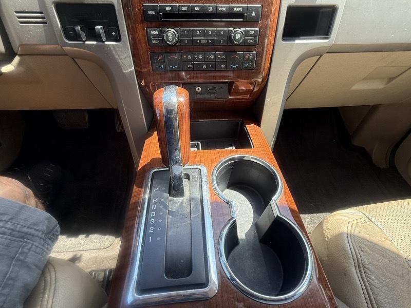 Ford F-150 4WD SuperCab 145" Lariat 2010