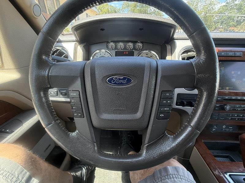 Ford F-150 4WD SuperCab 145" Lariat 2010
