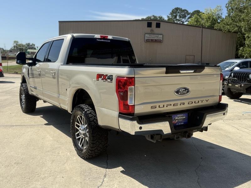 Ford F-250 SD Lariat SuperCab 4WD 2017