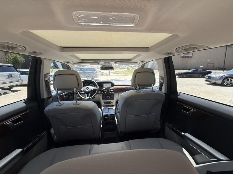 Mercedes-Benz GLK-Class GLK350 2015