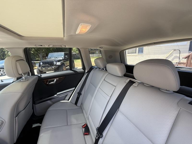 Mercedes-Benz GLK-Class GLK350 2015