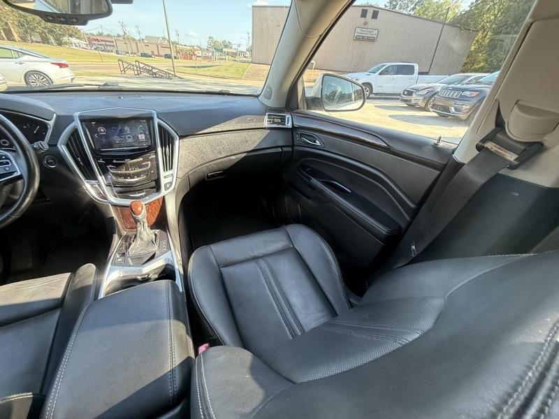 Cadillac SRX Luxury Collection FWD 2014