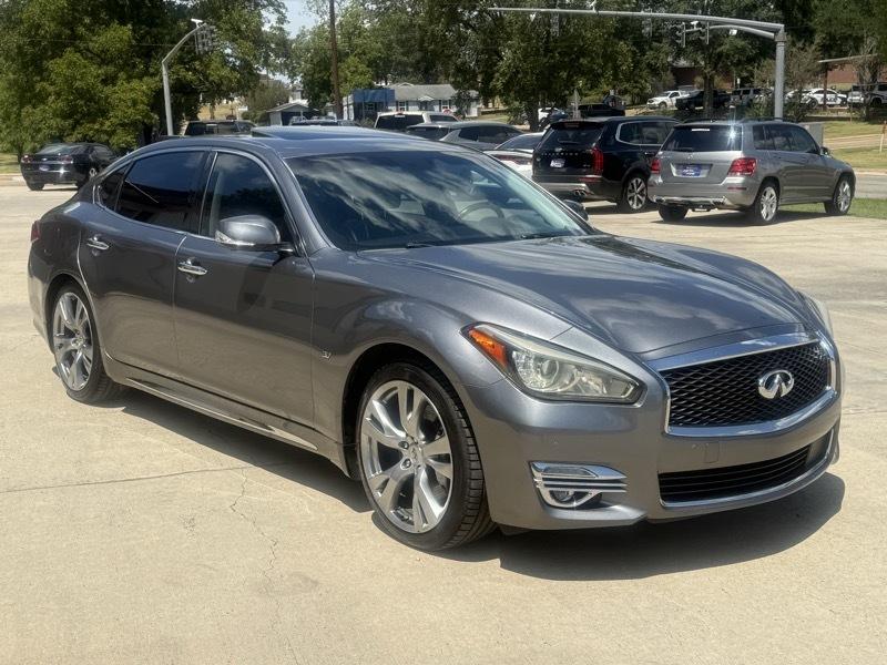 Infiniti Q70 L 3.7 2019