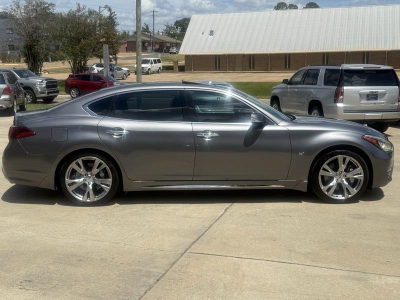 Infiniti Q70 L 3.7 2019