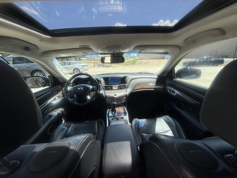 Infiniti Q70 L 3.7 2019