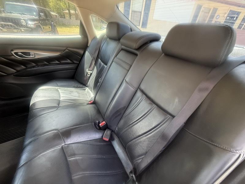 Infiniti Q70 L 3.7 2019