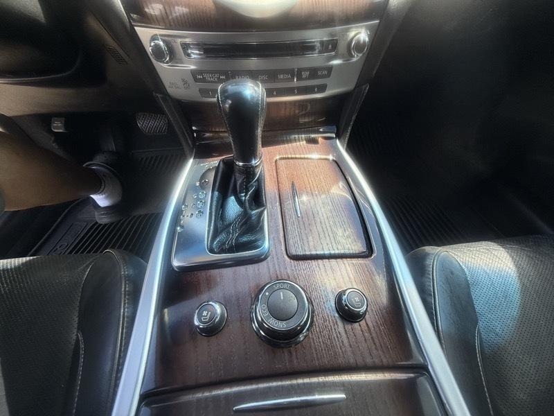Infiniti Q70 L 3.7 2019