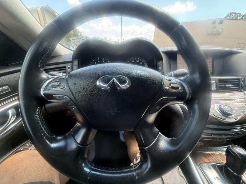 Infiniti Q70 L 3.7 2019