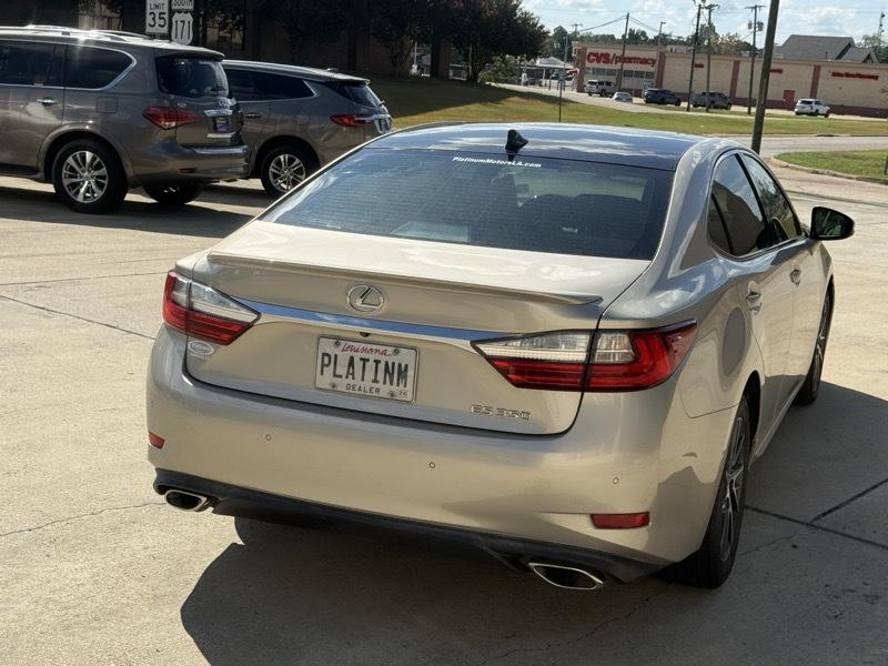 Lexus ES 350 Sedan 2017