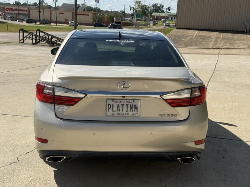 Lexus ES 350 Sedan 2017
