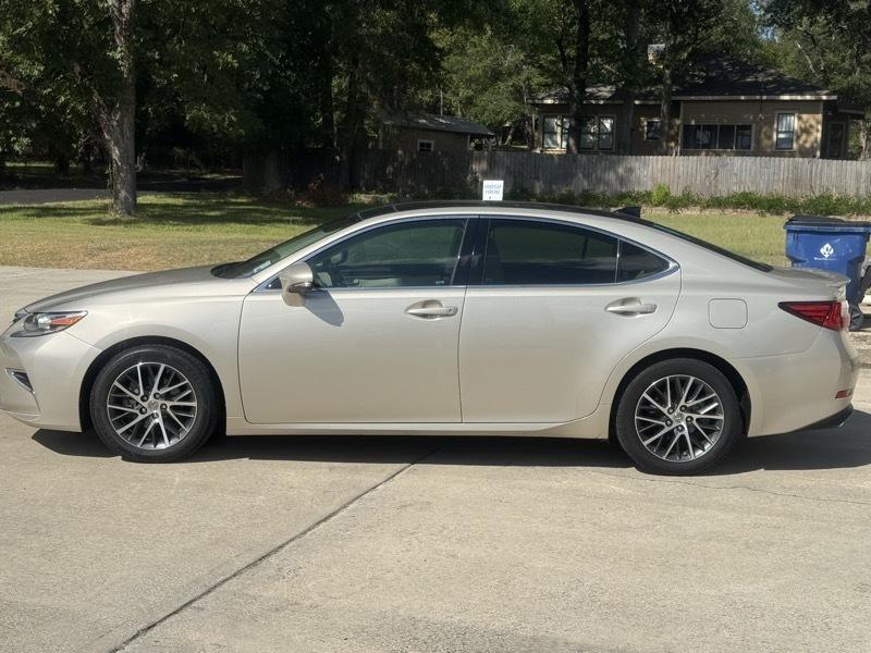 Lexus ES 350 Sedan 2017