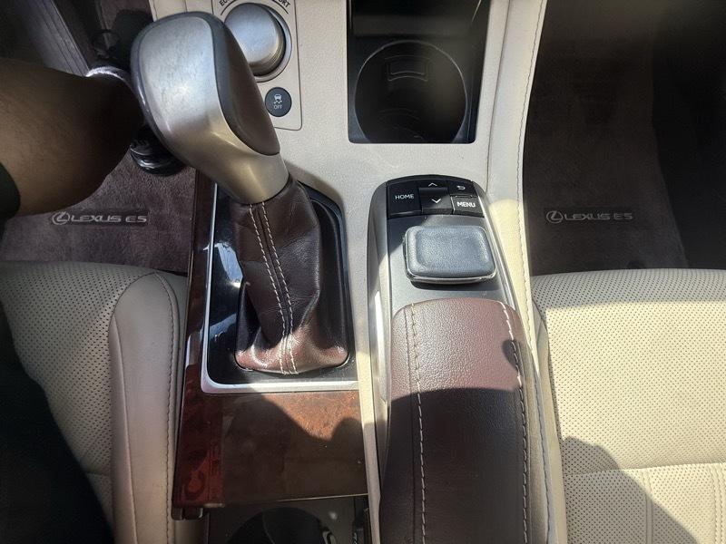 Lexus ES 350 Sedan 2017