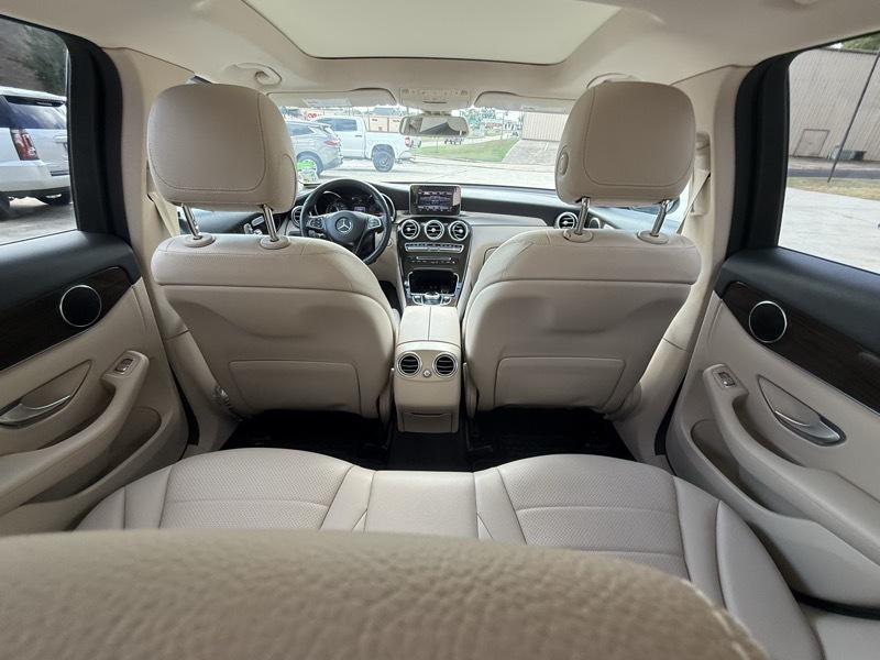 Mercedes-Benz GLC-Class GLC300 2017