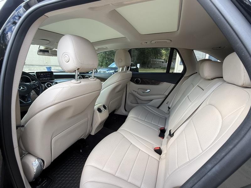 Mercedes-Benz GLC-Class GLC300 2017
