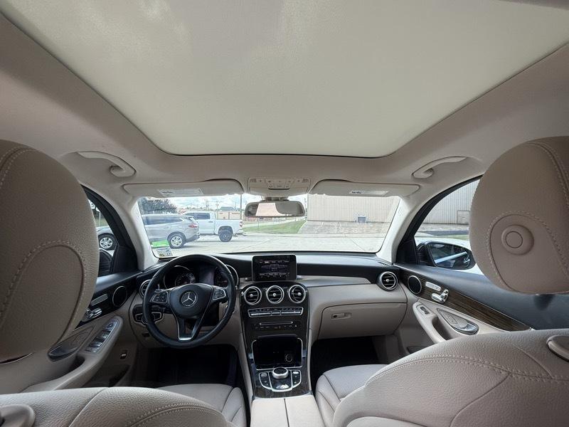 Mercedes-Benz GLC-Class GLC300 2017