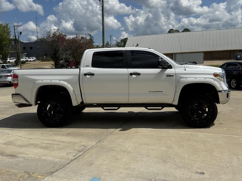 Toyota Tundra SR5 5.7L V8 FFV CrewMax 4WD 2014