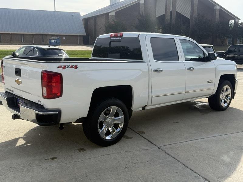 Chevrolet Silverado 1500 4WD Crew Cab 153.0" LTZ w/1LZ 2018