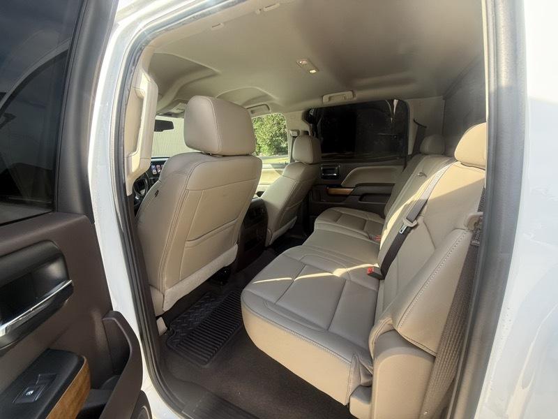 Chevrolet Silverado 1500 4WD Crew Cab 153.0" LTZ w/1LZ 2018