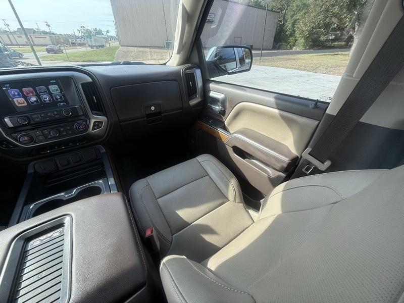 Chevrolet Silverado 1500 4WD Crew Cab 153.0" LTZ w/1LZ 2018
