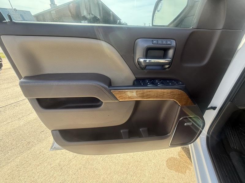 Chevrolet Silverado 1500 4WD Crew Cab 153.0" LTZ w/1LZ 2018