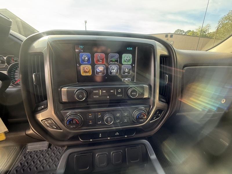 Chevrolet Silverado 1500 4WD Crew Cab 153.0" LTZ w/1LZ 2018
