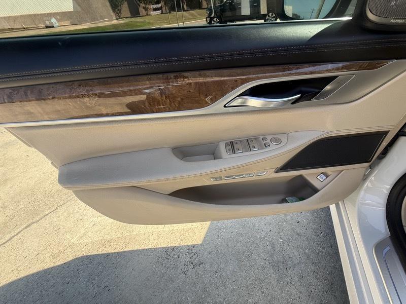 BMW 7-Series 740i 2018