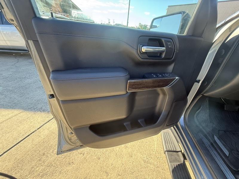 GMC Sierra 1500 Elevation Crew Cab Short Box 4WD 2021