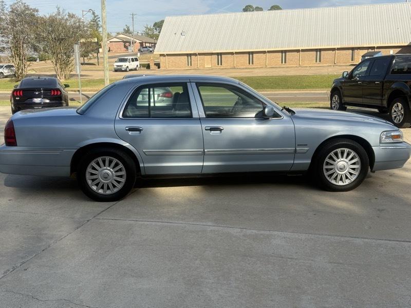 Mercury Grand Marquis LS 2009