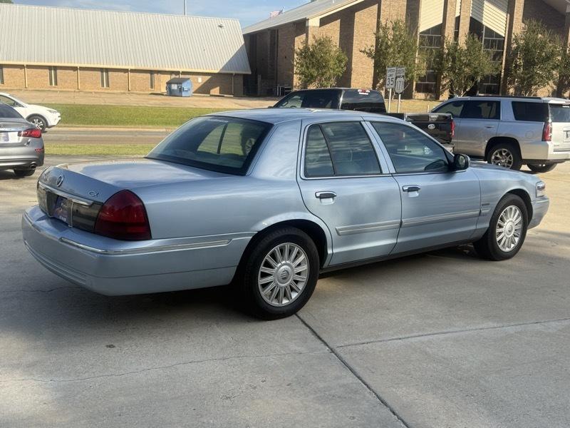 Mercury Grand Marquis LS 2009