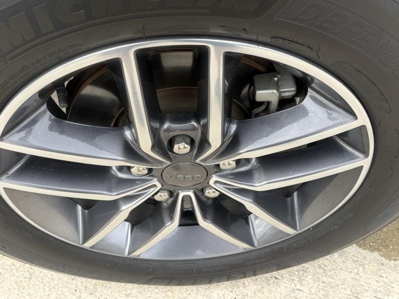 Jeep Grand Cherokee Limited 2WD 2019