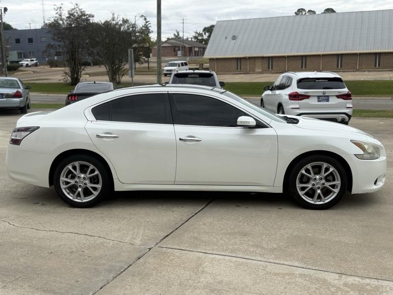 Nissan Maxima SV 2014