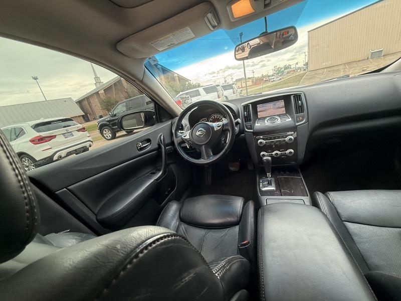Nissan Maxima SV 2014