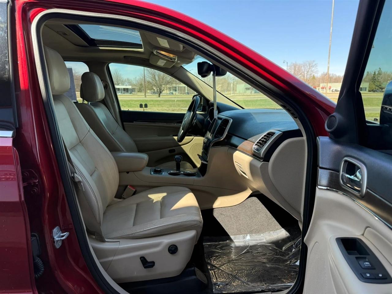 Jeep Grand Cherokee  2014