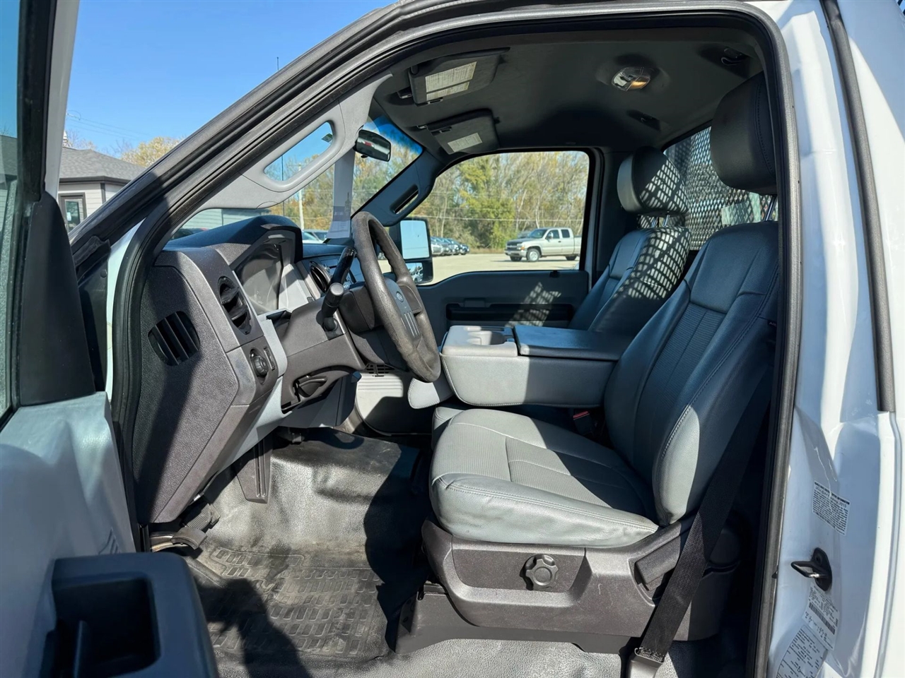 Ford F-550  2015 Ford F-550  2015