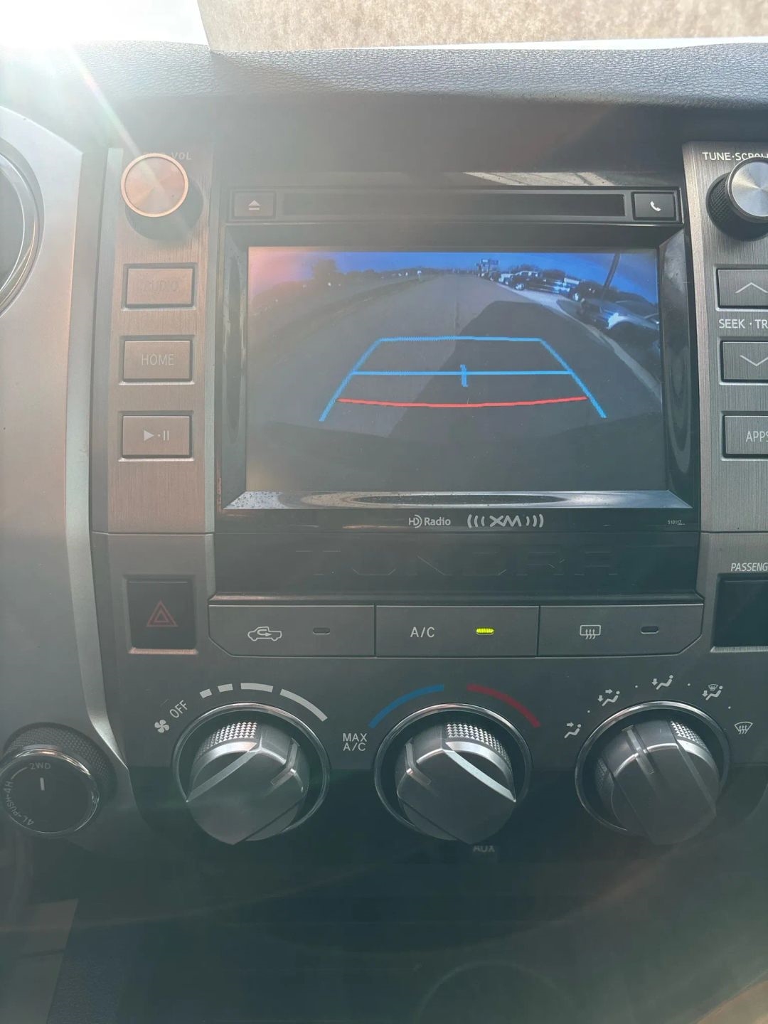 Toyota Tundra  2016 Toyota Tundra  2016