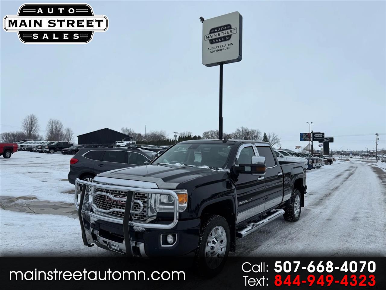 2017 GMC Sierra 2500HD Denali Pickup 4D 6 1/2 ft
