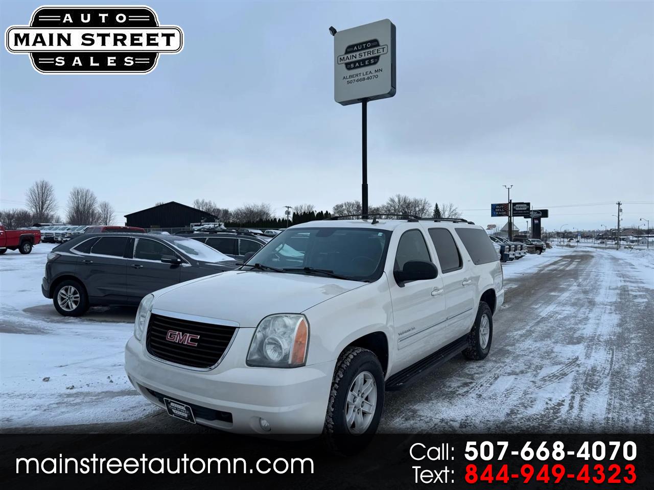 2011 GMC Yukon XL SLT's photo