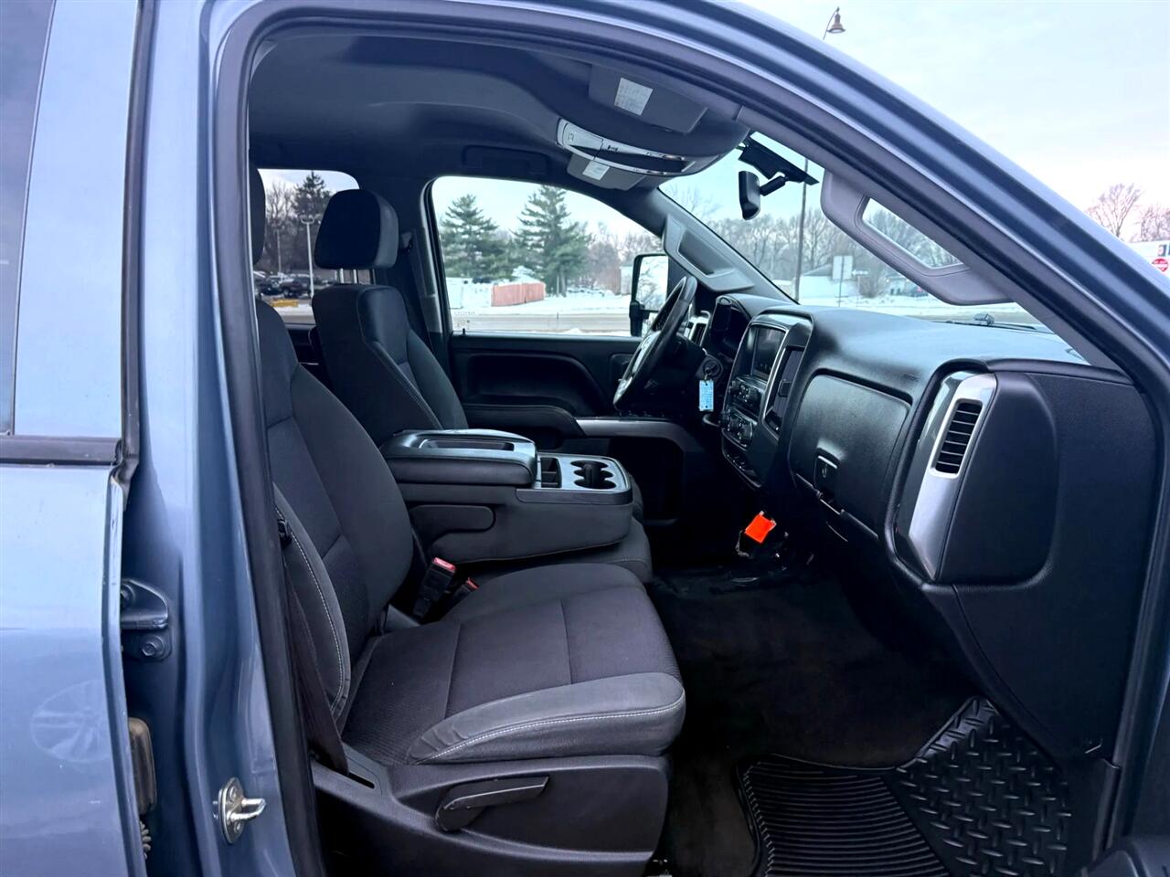 Chevrolet Silverado 2500HD  2015